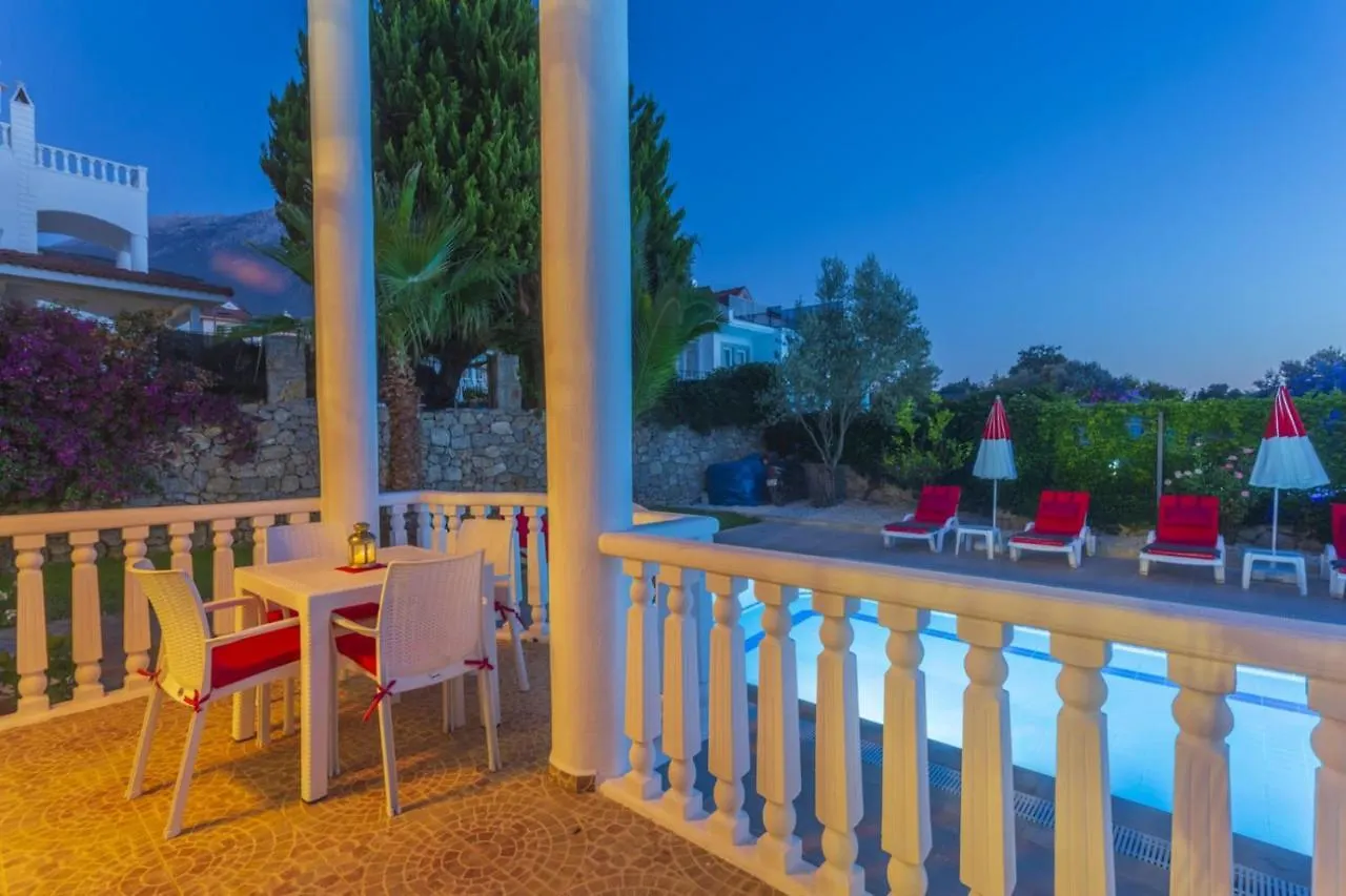 Villa Oeluedeniz Turecko